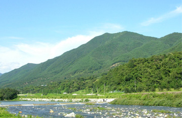 Ibangsan Mountain / Gamtubong Peak